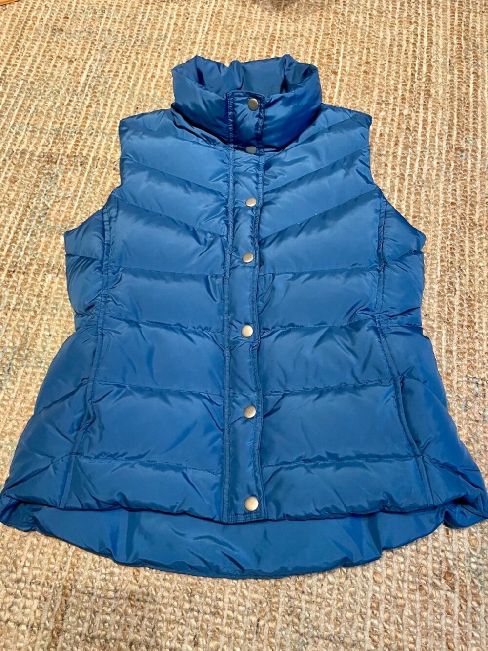 J. Crew Women's Down Filled Chevron Puffer Vest Teal/Royal Blue Small Like New